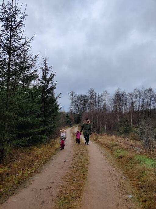 Stuga I Naturskoena Mittskane Hoor Luaran gambar